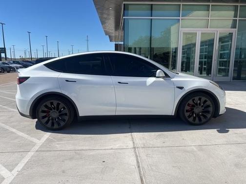 2022 Tesla Model Y Performance