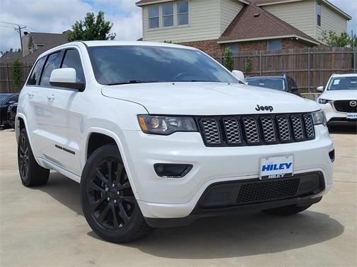 2017 Jeep Grand Cherokee Altitude