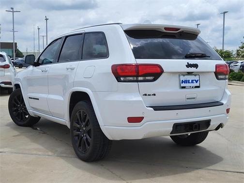 2017 Jeep Grand Cherokee Altitude