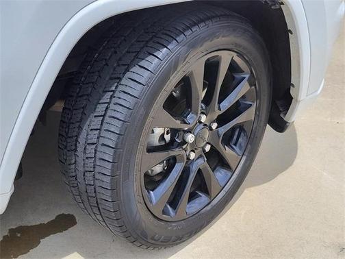 2017 Jeep Grand Cherokee Altitude