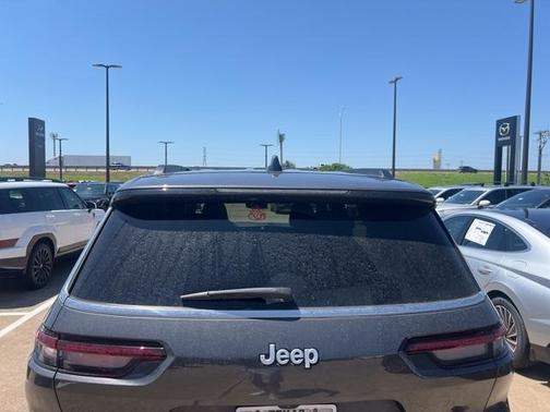 2024 Jeep Grand Cherokee L Laredo