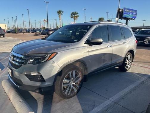 2017 Honda Pilot Touring