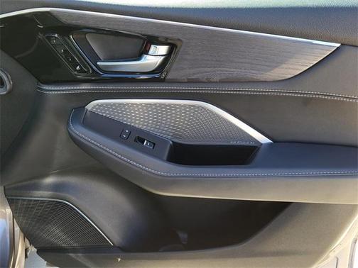 2022 Acura MDX Advance