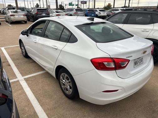 2019 Chevrolet Cruze LS
