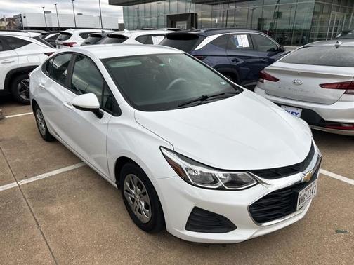 2019 Chevrolet Cruze LS