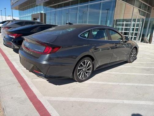 2023 Hyundai SONATA Limited