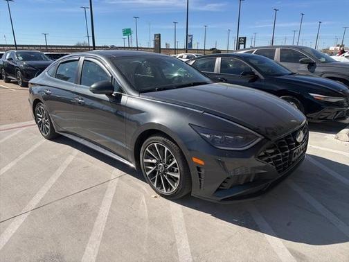 2023 Hyundai SONATA Limited