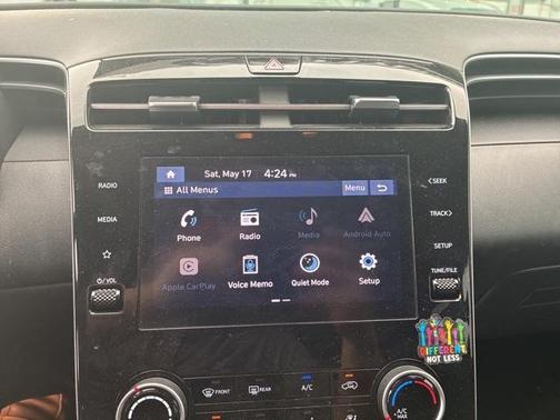 2022 Hyundai TUCSON SE