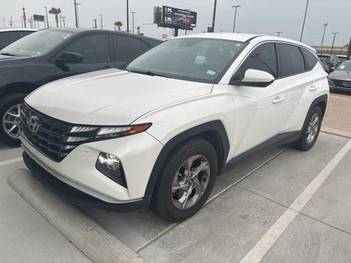 2022 Hyundai TUCSON SE
