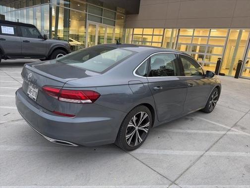2021 Volkswagen Passat 2.0T SE