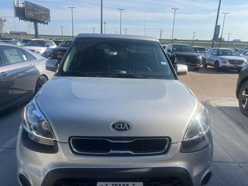 2013 Kia Soul Base