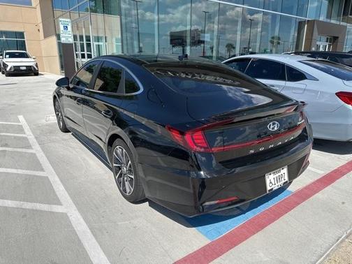 2023 Hyundai SONATA Limited