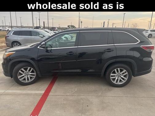2016 Toyota Highlander LE
