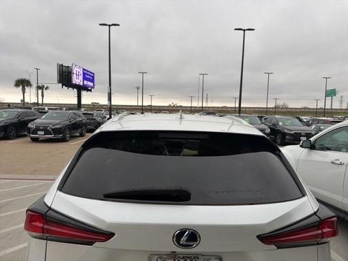 2021 Lexus NX 300h 300H