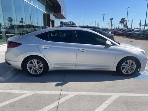 2019 Hyundai ELANTRA Value Edition