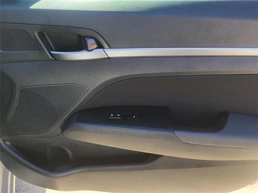 2019 Hyundai ELANTRA Value Edition