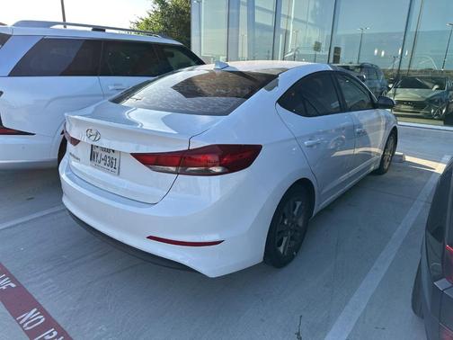 Quartz White Pearl 2018 Hyundai ELANTRA Value Edition