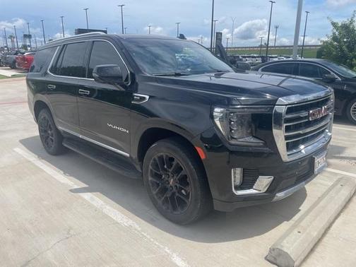 2022 GMC Yukon SLT