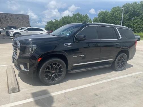 2022 GMC Yukon SLT
