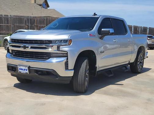 Silver Ice Metallic 2019 Chevrolet Silverado 1500 LT
