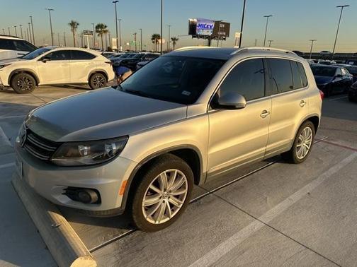 2012 Volkswagen Tiguan SE