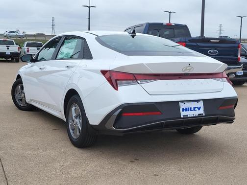 Serenity White Pearl 2026 Hyundai ELANTRA SE