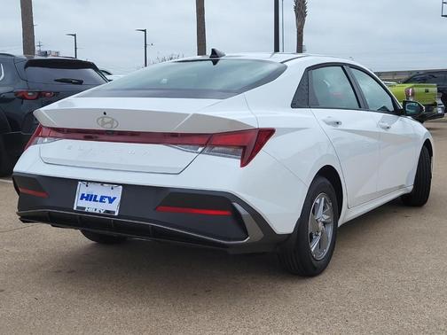 Serenity White Pearl 2026 Hyundai ELANTRA SE