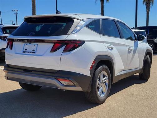 2025 Hyundai TUCSON SE