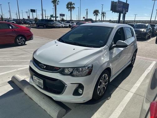 2018 Chevrolet Sonic LT