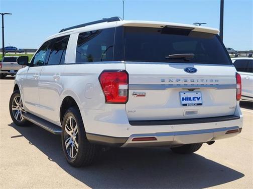 2022 Ford Expedition Max XLT