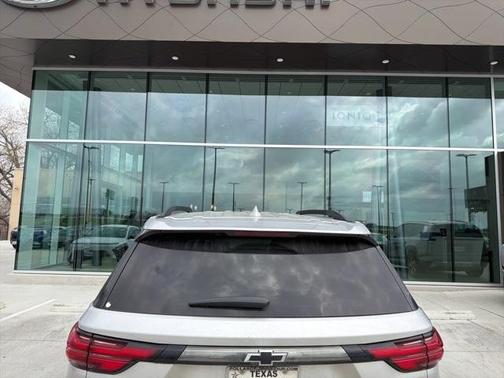 2022 Chevrolet Traverse RS