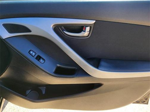 2016 Hyundai ELANTRA Value Edition