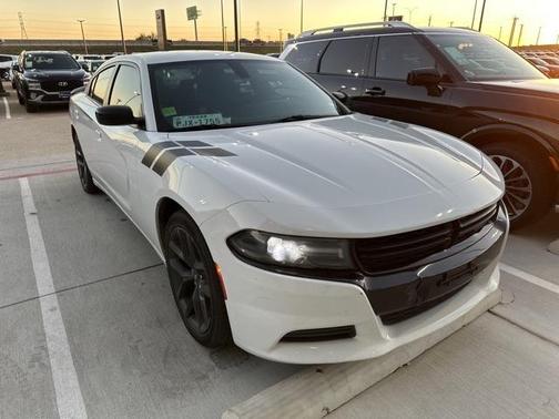 2019 Dodge Charger SXT