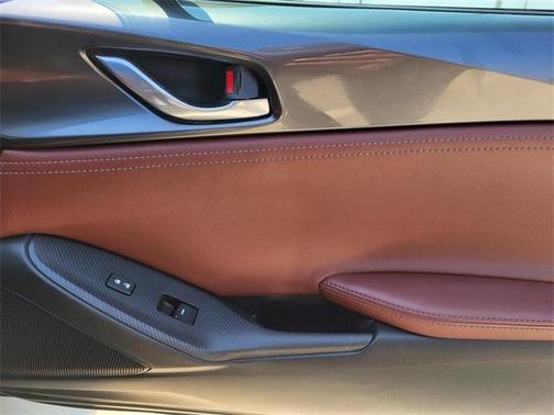 2019 Mazda MX-5 Miata RF Grand Touring