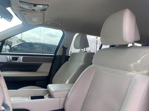 2024 Hyundai SANTA FE SE