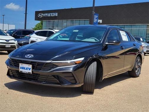 2025 Hyundai ELANTRA HEV SEL Sport