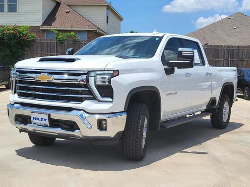 Summit White 2024 Chevrolet Silverado 2500 LTZ