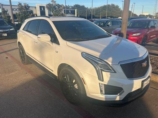 2023 Cadillac XT5 Sport