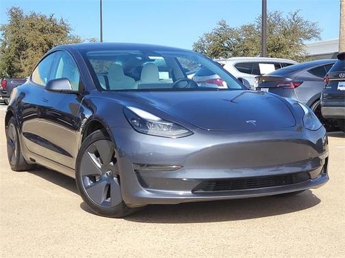 2023 Tesla Model 3 Base
