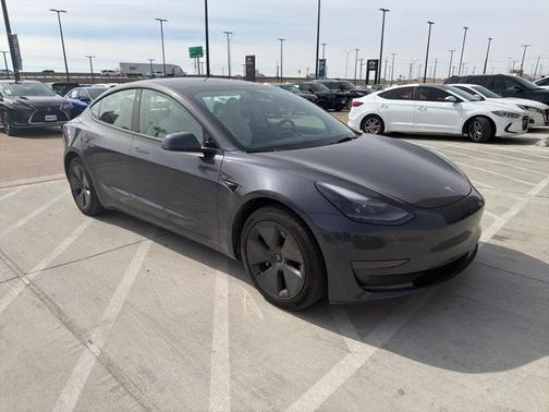 2023 Tesla Model 3 Base