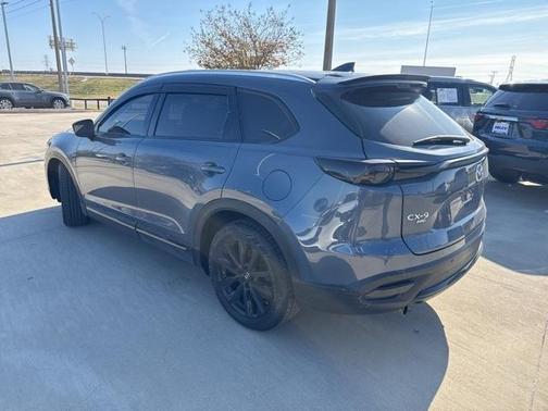 2023 Mazda CX-9 Carbon Edition
