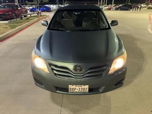 2010 Toyota Camry 