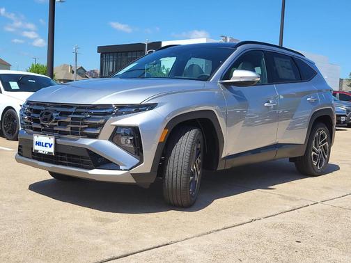 Shimmering Silver 2026 Hyundai TUCSON Limited