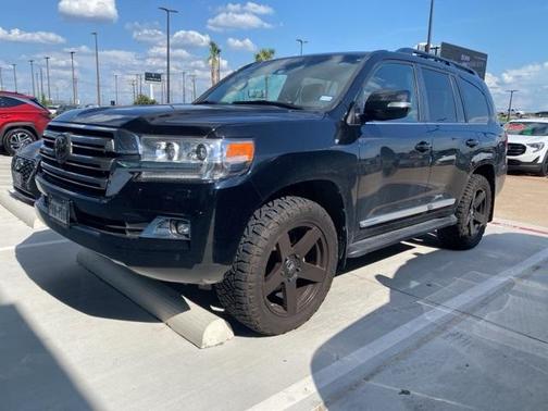 2021 Toyota Land Cruiser Base