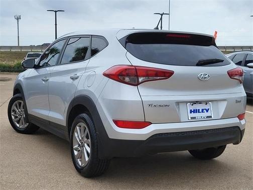 2018 Hyundai TUCSON SE