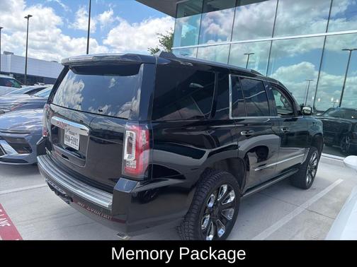 Onyx Black 2019 GMC Yukon Denali