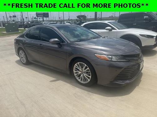 2018 Toyota Camry XLE