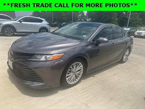 2018 Toyota Camry XLE
