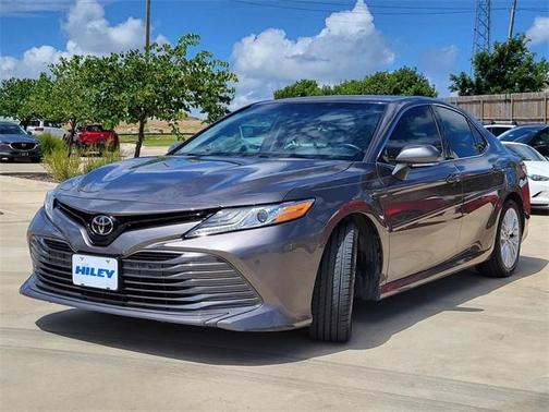 2018 Toyota Camry XLE