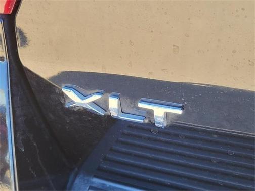 2021 Ford Expedition Max XLT